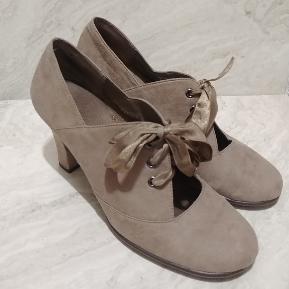 AEROSOLES Shoes - Aerosoles Oxford Heel Shoes